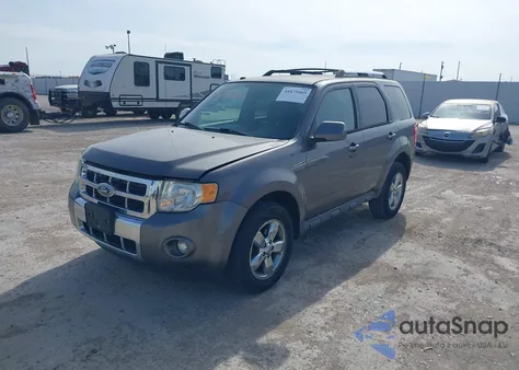 2010 Ford Escape Limited z USA, uszkodzony, nr VIN 1FMCU0E79AKC24148